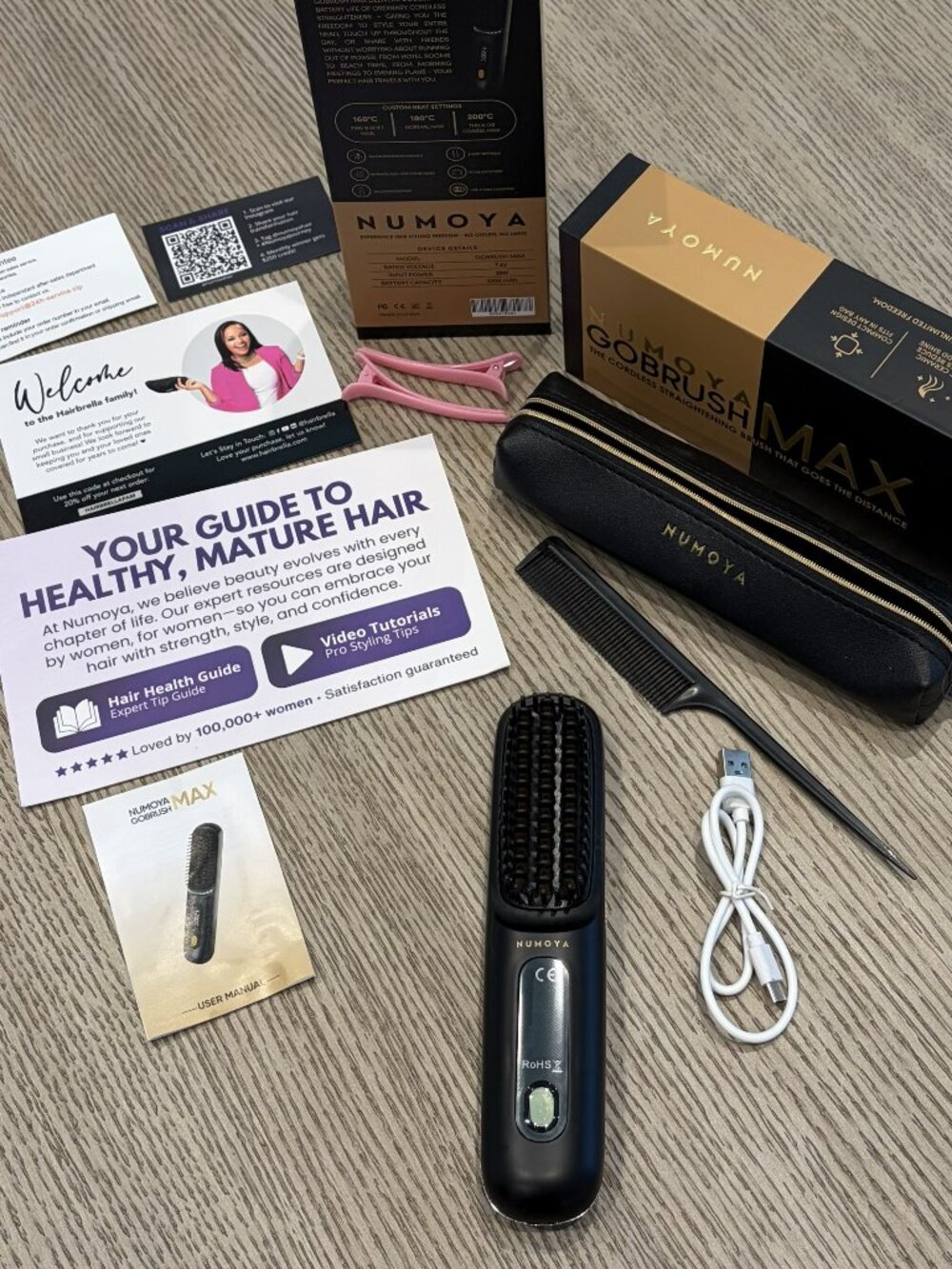 Numoya GoBrush Max Cordless Straightening Brush Hair Straightener